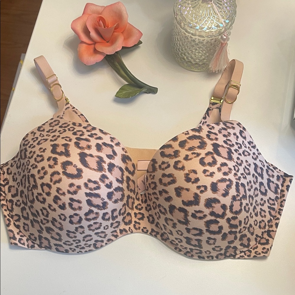 Victoria's Secret Tan Leopard Print Bra